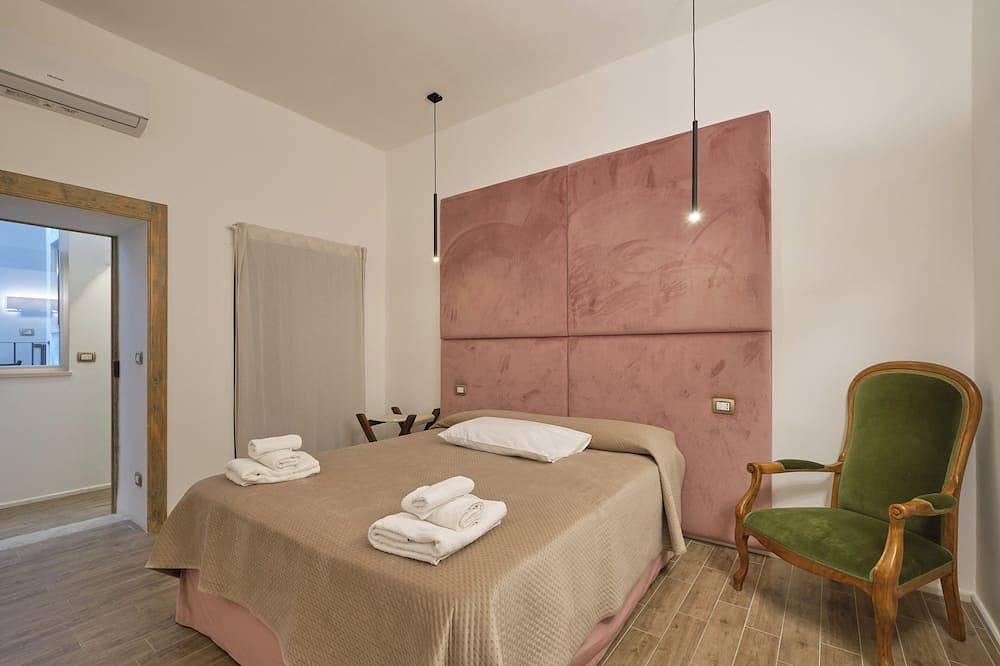 Appartamento intero, Makó Houses and Rooms - in centro città in Andria, Barletta-Andria-Trani