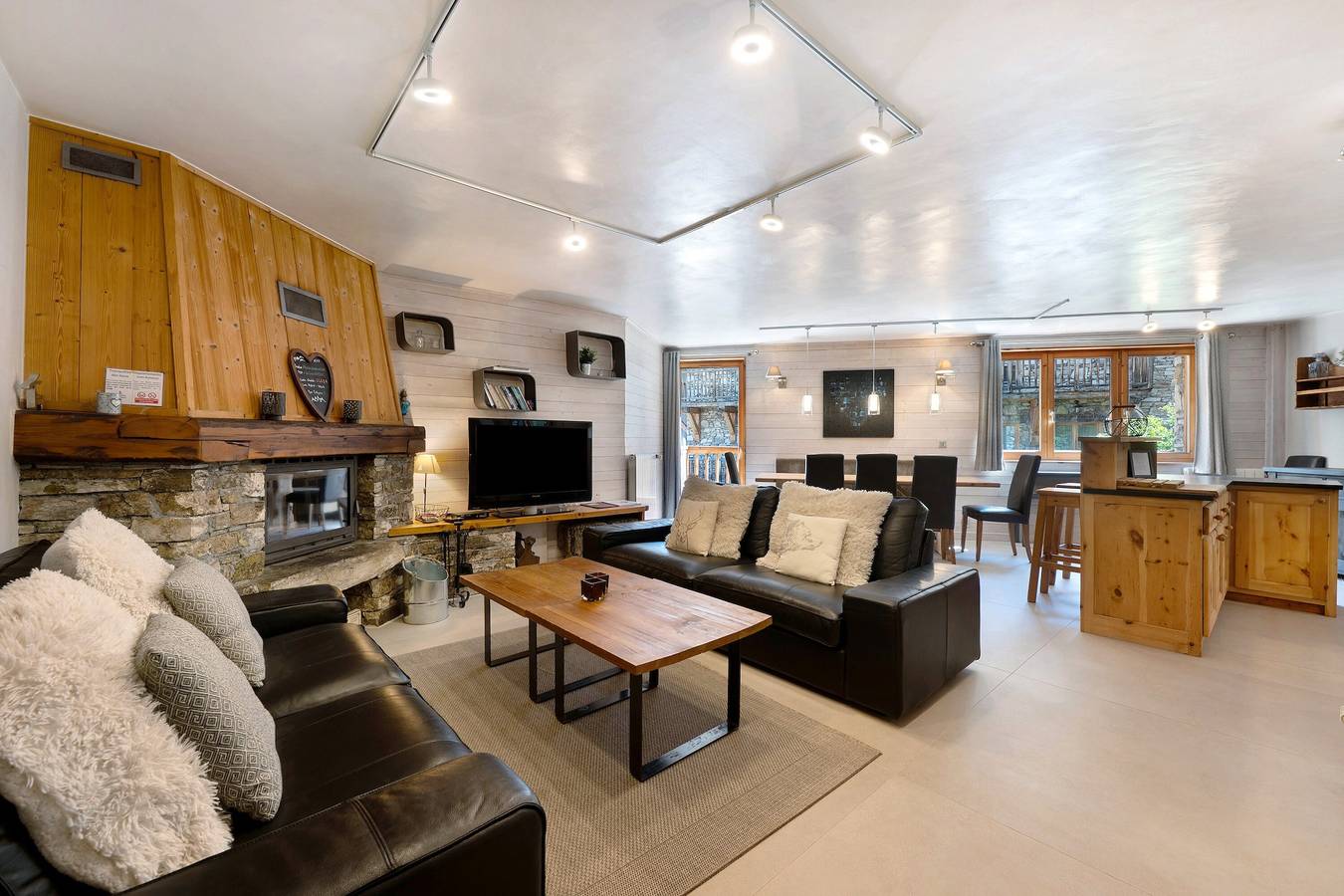 Entire apartment, Apartment 'Jasmin' in Val-d'Isère in Val-d'Isère, Massif de la Vanoise