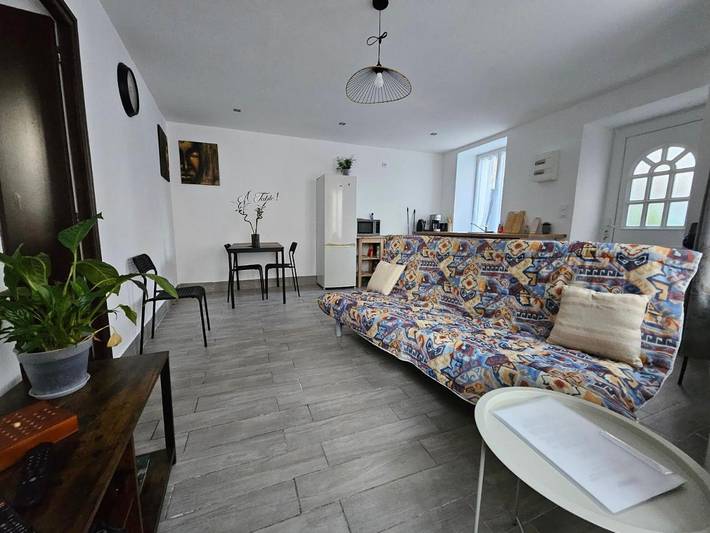 Gîte pour 4 personnes, avec terrasse, animaux acceptés à Châteaumeillant - 2