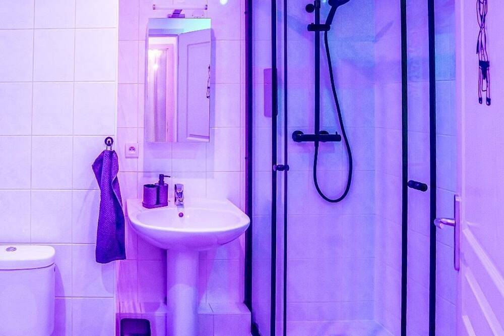 Ganze Wohnung, Projet Kuroi - Love Room - Swing, Spanking bench, Cage, Cross, Tantra in Walburg (Niederrhein Elsass), Region Weißenburg