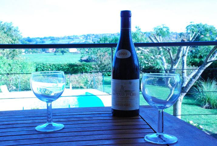 Gîte pour 9 personnes, avec jardin ainsi que terrasse et piscine dans Saône-et-Loire - 4