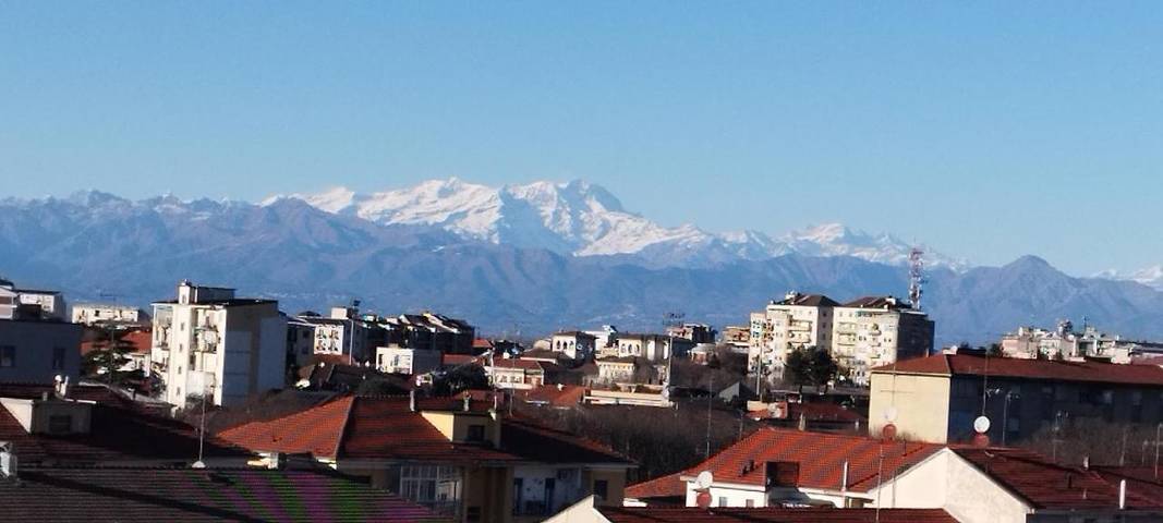 Chambre d’hôte pour 2 personnes, avec balcon et vue, animaux acceptés à Verceil - 4