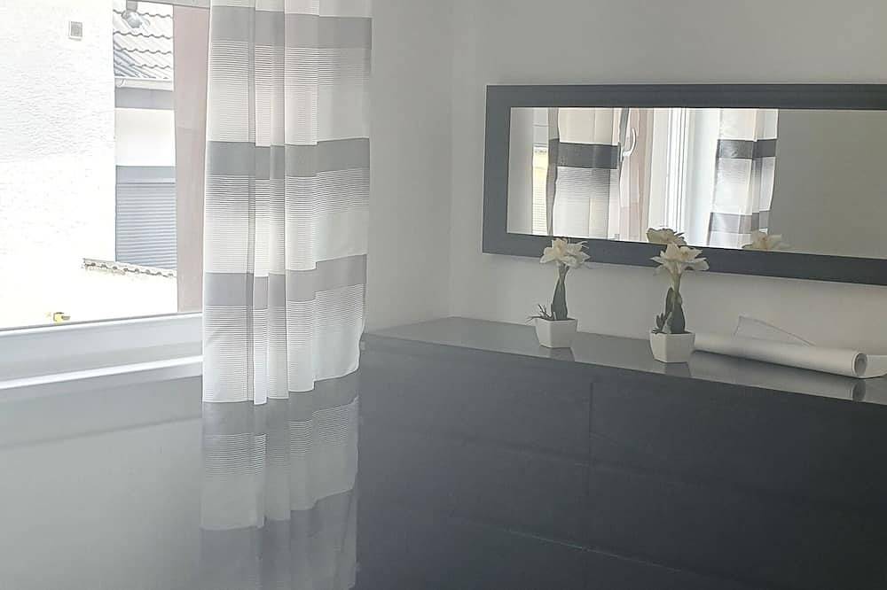 Ganze Wohnung, Tla/Tdy Ferienwohnung in Landstuhl, Saar-Nahe-Bergland