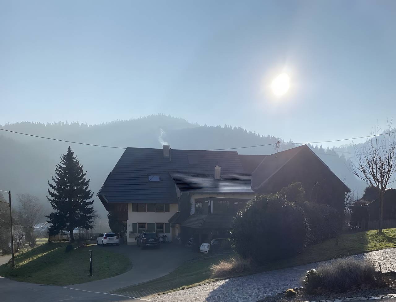 Appartamento intero, Appartamento 'Haus Dekostüble' con vista montagna, terrazza privata e Wi-Fi in Untermünstertal, Munstertal