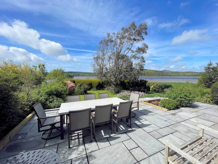 Beautiful 4Br Period Home With Spectacular Views - Pass the Keys in Dumfries und Galloway