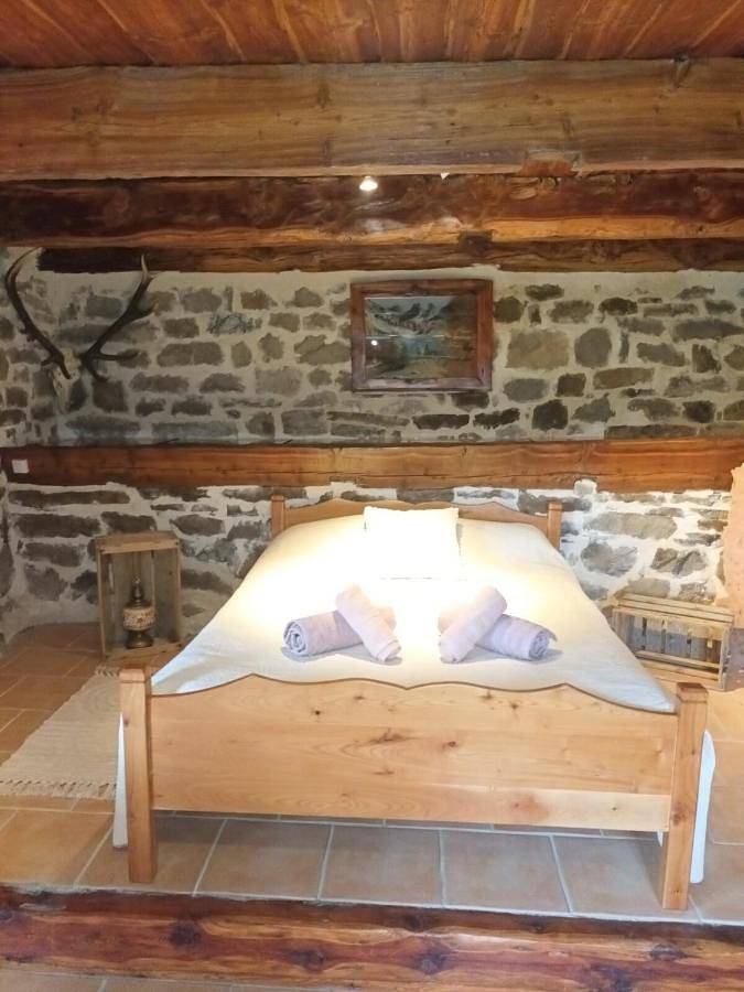 Gîte pour 9 personnes, avec terrasse et vue, animaux acceptés à Villars-Colmars - 2