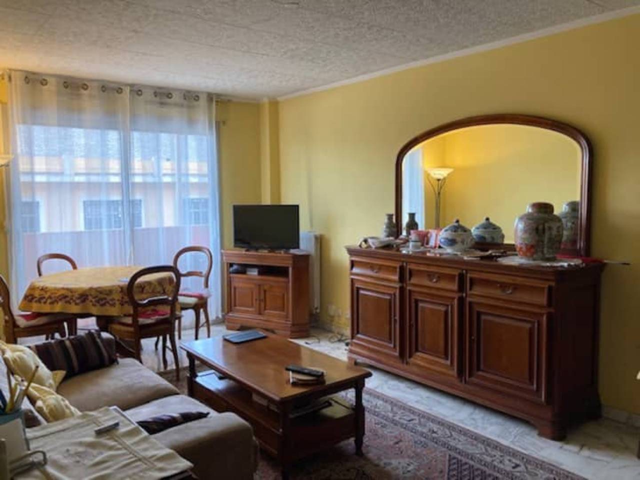 Apartamento entero, Apartamento «Un Jardín en la Ciudad» con terraza privada y Wi-Fi in Niza, Nizza Region