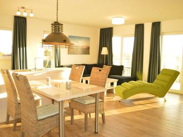 Ferienwohnung für 5 Personen, mit Sauna und Ausblick sowie Balkon, kinderfreundlich in Schillig