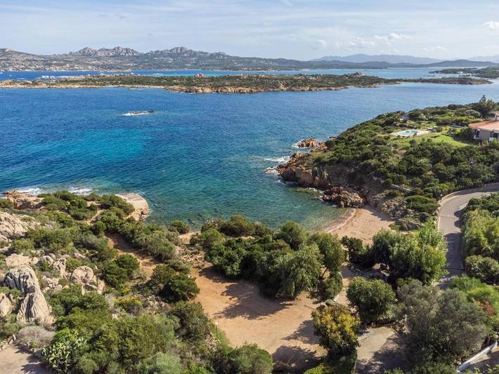Villa pour 7 personnes, avec vue et jardin dans La Maddalena - 4