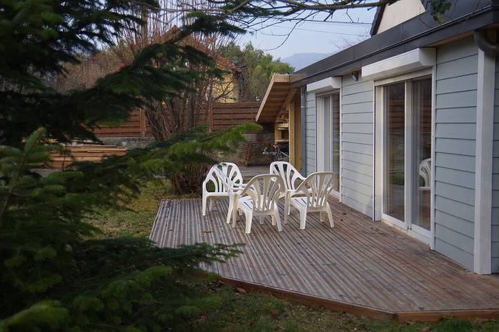 Gîte pour 4 personnes, avec Terrasse et Jardin à Saint-Alban-Leysse