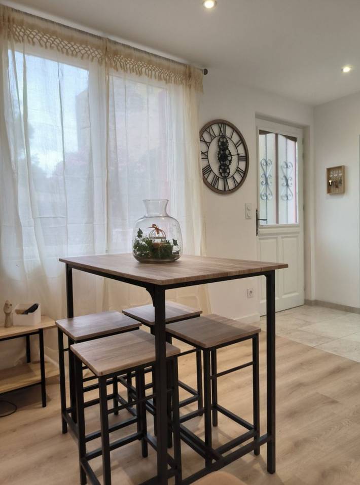 Gîte pour 4 personnes, avec balcon à Gourdon - 2