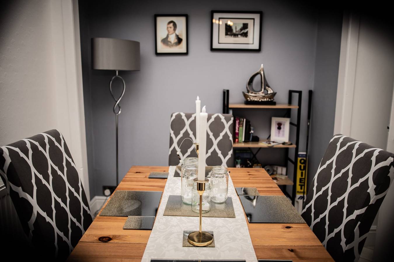 Entire holiday apartment, Rose Apartment 2-Bed Apt, Sleeps 4 Town Centre Ayr in Ayr, Firth Of Clyde