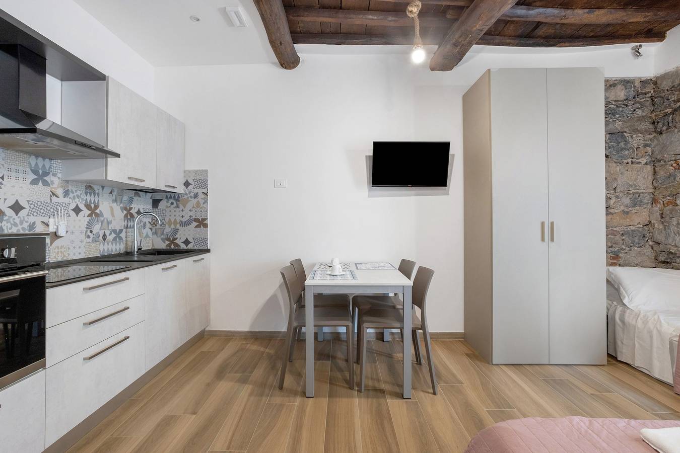 Geheel appartement, Appartement 'Matt House' met Wi-Fi en airconditioning in La Spezia (City), La Spezia