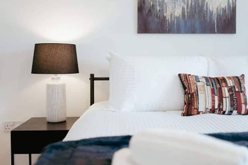 Ganze Wohnung, The Dickens Den | 1 Bed Flat in Rochester for 4 in Rochester, Kent Downs