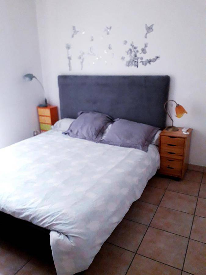 Appartement de vacances pour 2 personnes, avec jardin ainsi que terrasse et piscine