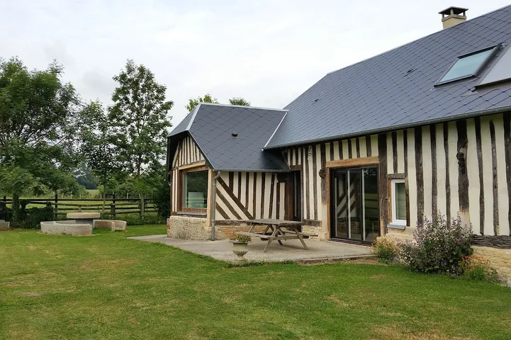 Pressoir de la Viette - Maison en Normandie - Vaches prairies pour voisinage in Saint-Pierre-en-Auge, Région de Lisieux