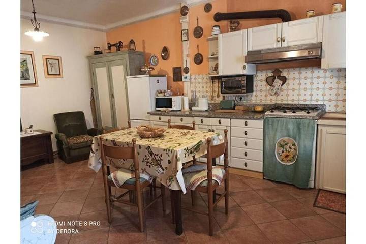 Gîte pour 4 personnes, avec Balcon et Terrasse ainsi que Jardin et Vue à Valdieri