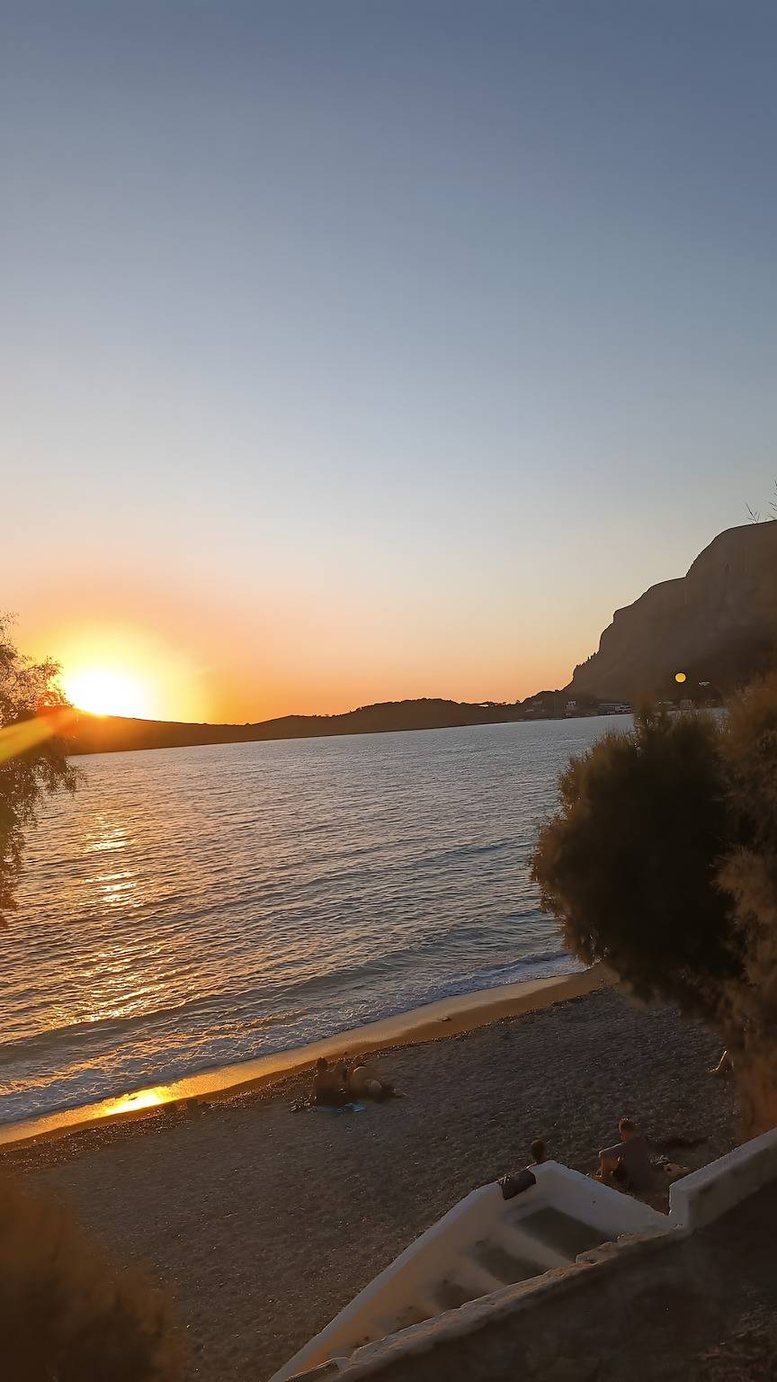 Entire apartment, Apartment 'D E D' with Sea View, Private Terrace and Wi-Fi in Mirties, Kalymnos