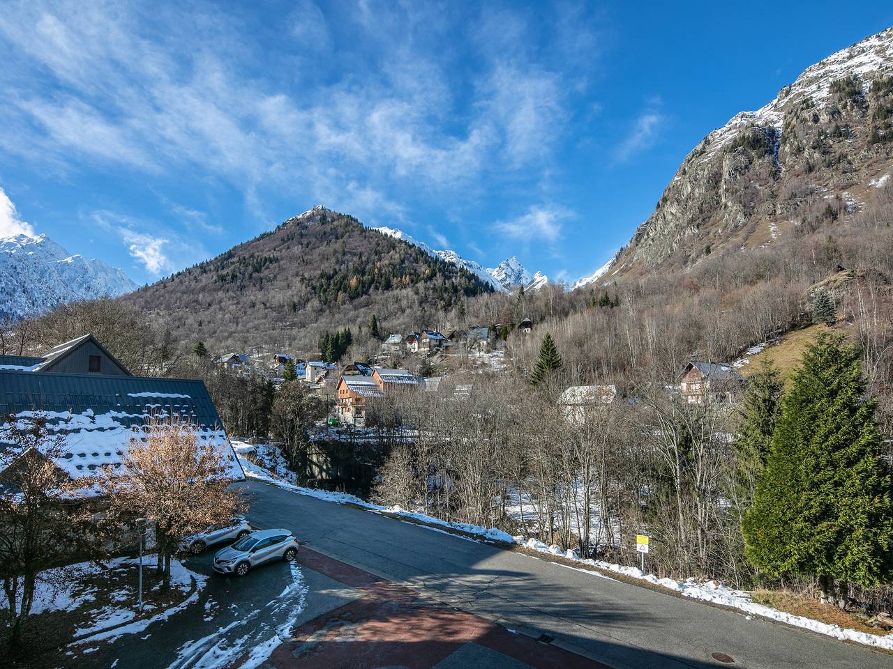 Appartement entier, Appartement de vacances pour 8 personnes avec balcon in Saint-Colomban-des-Villards, Région de Saint-Jean-de-Maurienne