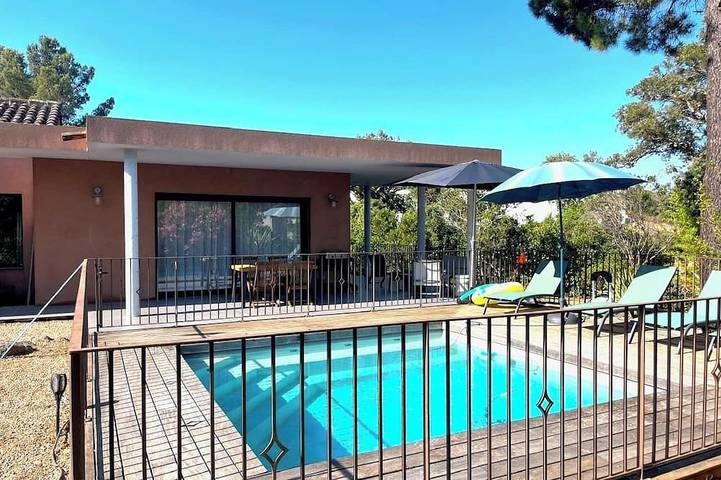 Chalet para 4 personas, con jardín - 1