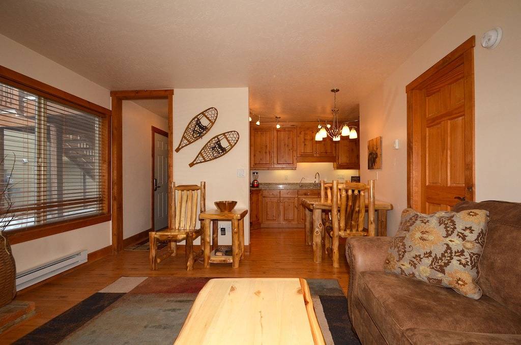 Ganze Wohnung, Cozy Moose-theme Ski Condo in The Canyons Village of Park City close to Slopes! in Uinta Wasatch Cache National Forest
