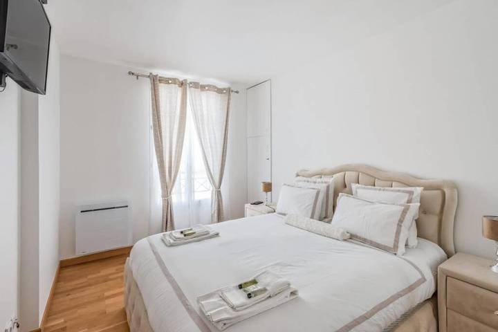 Gîte pour 6 personnes, avec balcon à Chessy - 2