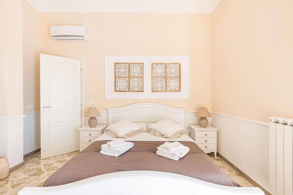 Triple Room at Dimora Le Tre Muse Guesthouse in Lecce, Lecce (província)