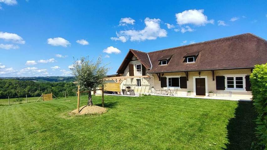 Location de vacances pour 6 personnes, avec jacuzzi et jardin, adapté aux familles à Monein