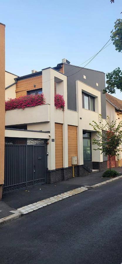 Maison d’hôte pour 4 personnes, avec vue et terrasse dans Mureș