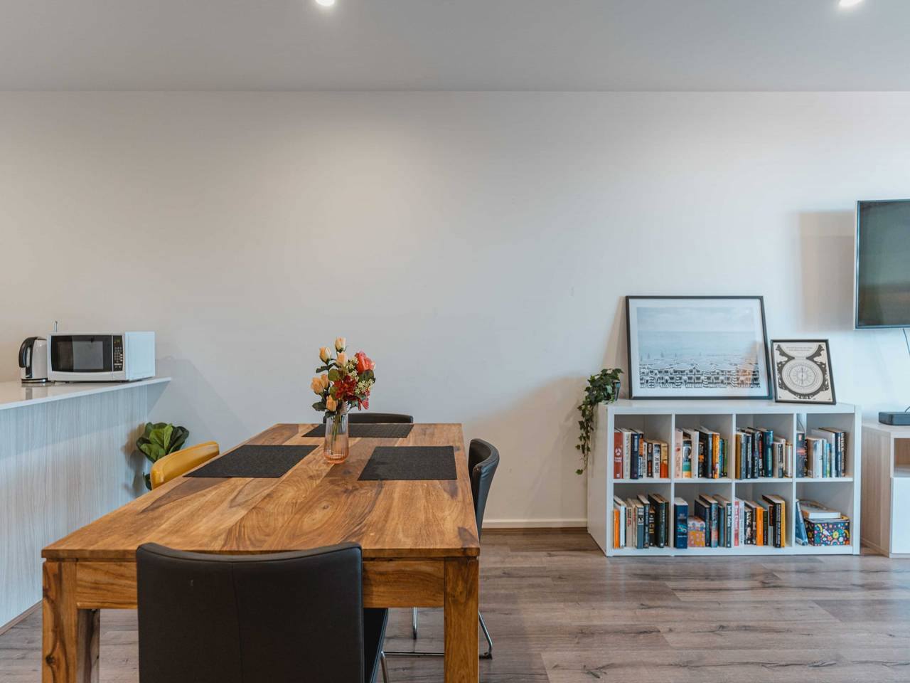 Apartamento entero, Unidad de 1 dormitorio en Lonsdale St con área de estudio y estacionamiento in North Canberra, Canberra