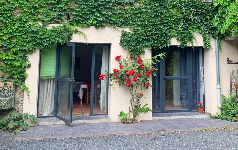 Gîte pour 4 personnes, avec jardin et piscine à Villesèque-des-Corbières - 4