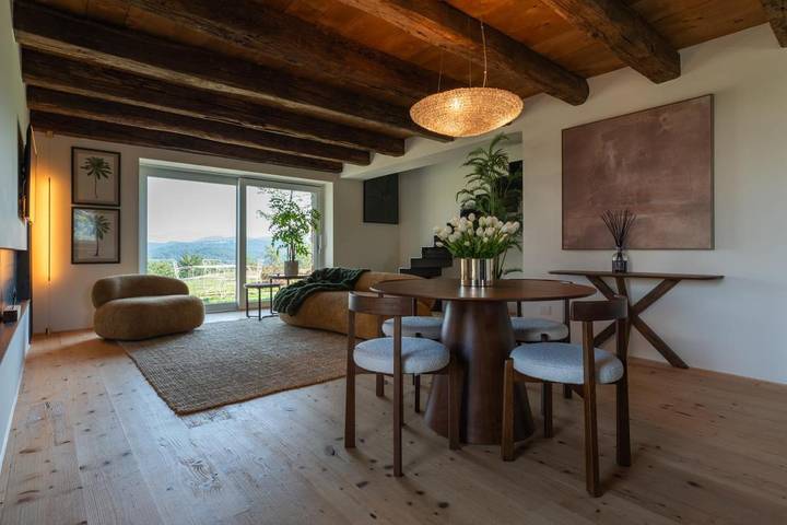 Location de vacances pour 5 personnes, avec Balcon et Terrasse ainsi que Jardin et Vue à Prepotto - 2