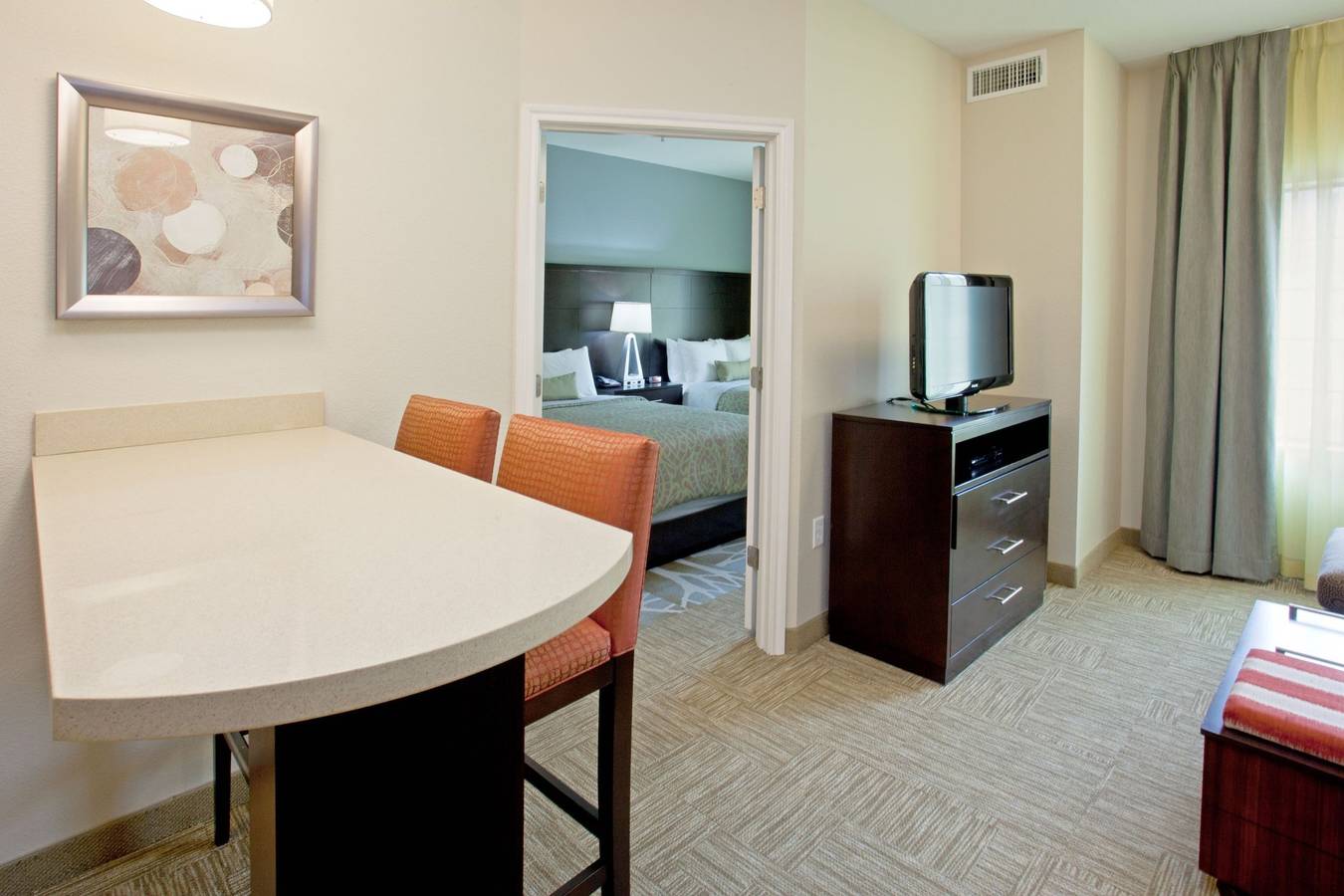 Geheel appartement, Staybridge Suites Detroit-Utica in Macomb County