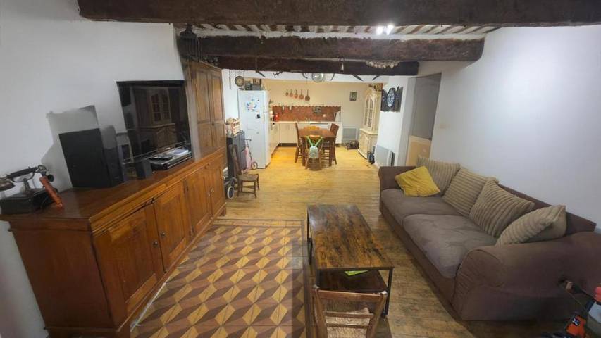 Gîte pour 6 personnes, animaux acceptés à Thorame-Basse