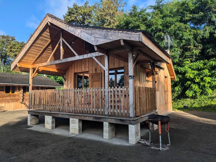 Gîte pour 4 personnes, avec terrasse dans Charmes (Haute-Marne)