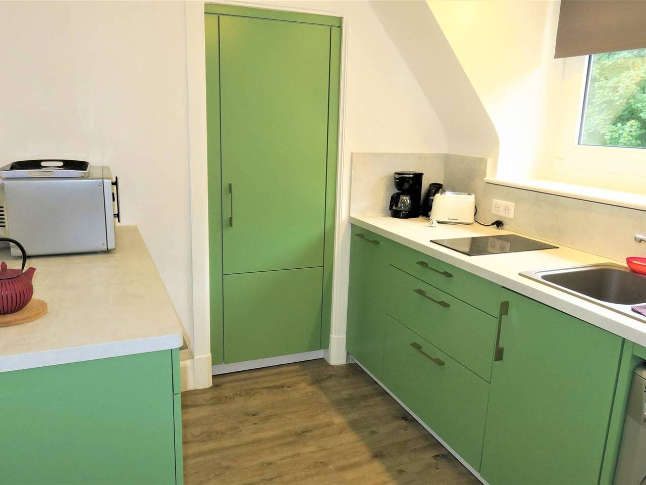 Appartement entier, Appartement rénové avec vue mer, proche plage, parking privé in Perros-Guirec, Côte de Granit Rose