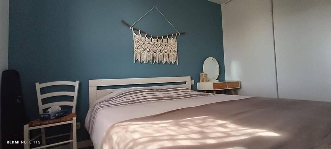 Location de vacances pour 7 personnes, avec terrasse ainsi que jardin et piscine à Alignan-du-Vent - 4