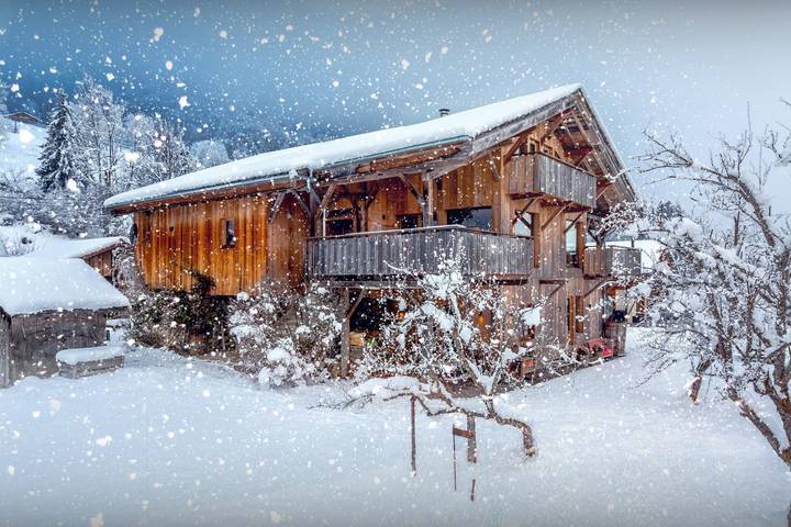 Chalet für 15 Personen mit Ausblick in La Rivière-Enverse, Region Bonneville