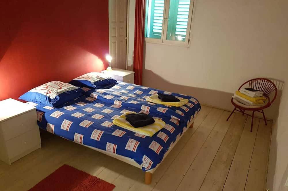 Villa de lujo en zona tranquila con piscina privada in Villecroze, Region de Draguignan