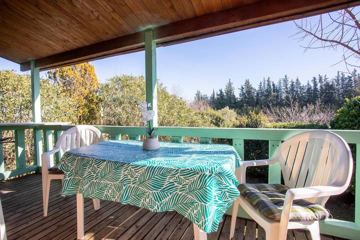 Chalet 'Joli En Bois' avec Terrasse Privée, Wi-Fi et Climatisation in Roquebrune-sur-Argens, Côte méditerranéenne (France)