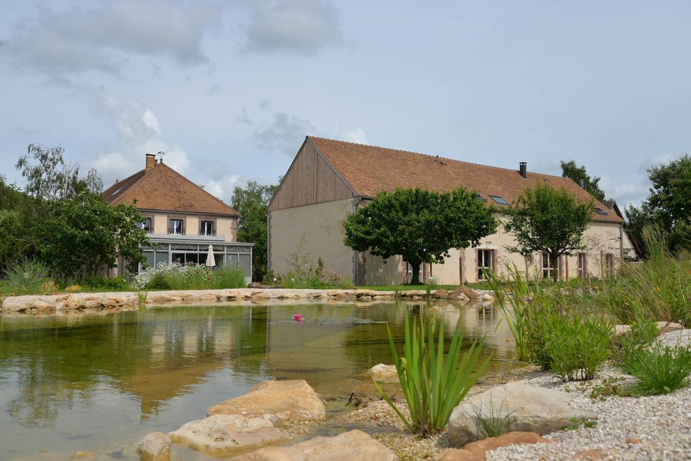 La Mélinothe large 5* charming gîte with spa in Paisy-Cosdon, Aube (desambiguación)