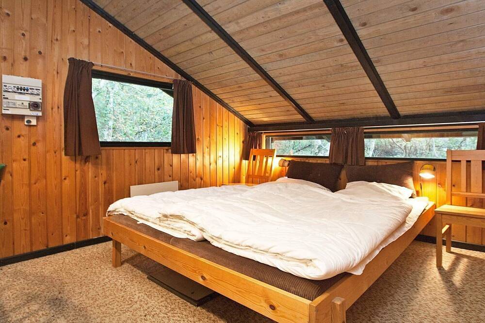 Holiday Home Escape in Scenic Rodby in Hyldtofte Østersøbad, Rødby