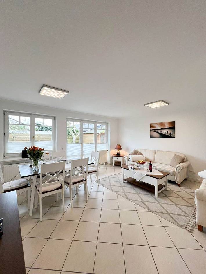 Ferienwohnung für 6 Personen, mit Terrasse und Garten in Westerland