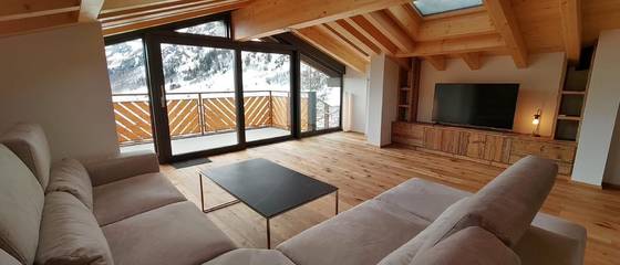Cottage pour 3 personnes, avec terrasse à Loèche-les-Bains