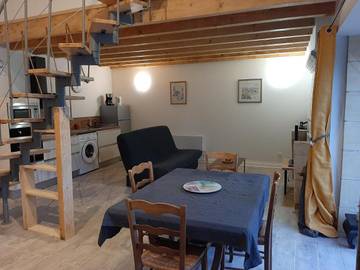 Gîte pour 5 personnes, avec terrasse à Thuré (Vienne)