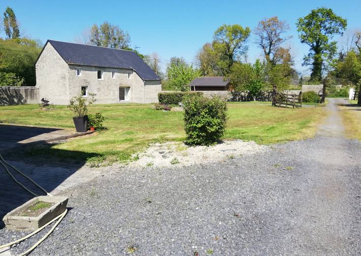 Gîte pour 9 personnes, avec jardin et terrasse