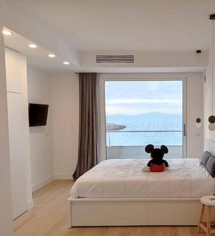 Apartamento para 2 personas, con Balcón además de Terraza y Vistas en Porto Torres