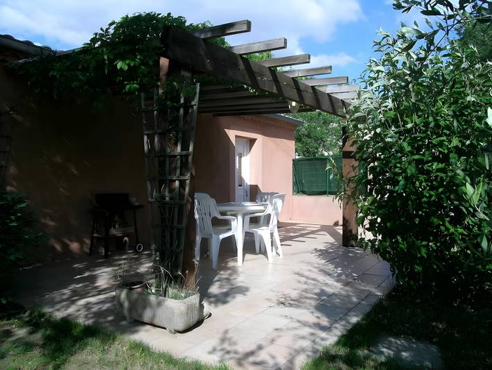 Location de vacances pour 2 personnes, avec jardin à Ruoms - 2