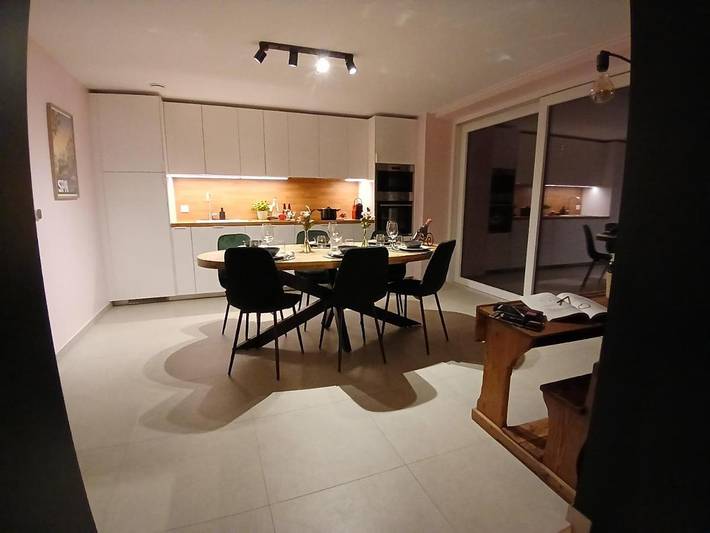 Location de vacances pour 6 personnes, avec terrasse et jardin à Jalhay - 3