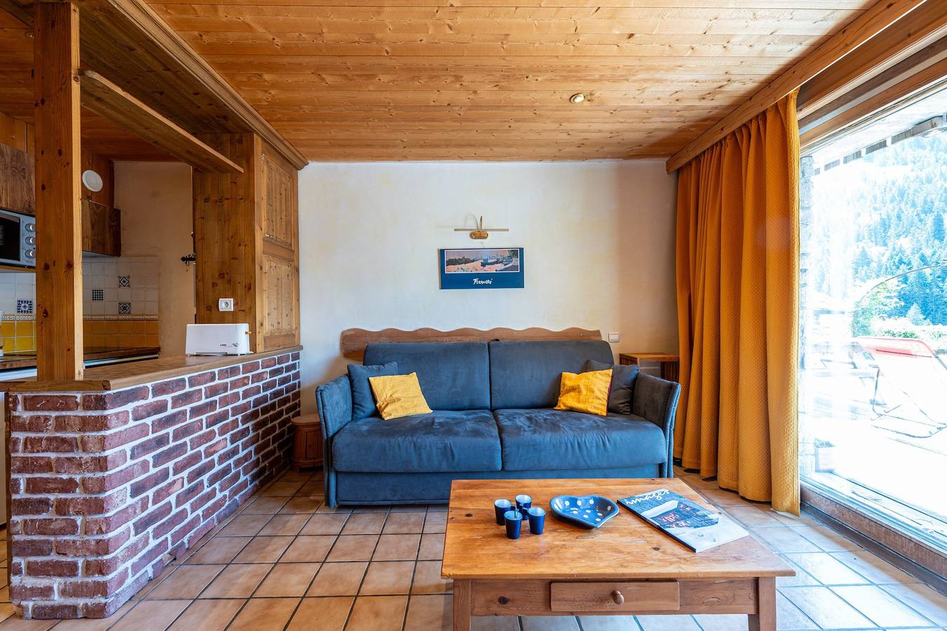 Ganze Wohnung, Ferienwohnung 'Flocon' mit privatem Pool und Wi-Fi in Champagny-en-Vanoise, Nationalpark Vanoise
